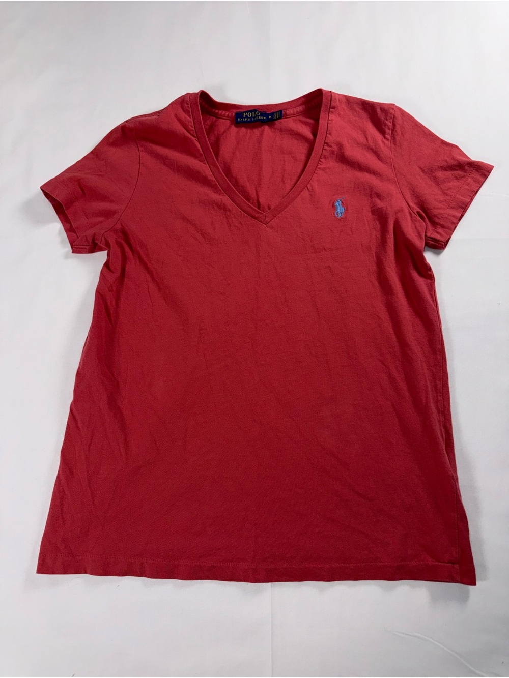 Polo Ralph Lauren Women’s M Red V Neck T Shirt Blue Pony Logo Classic - Picture 3 of 5